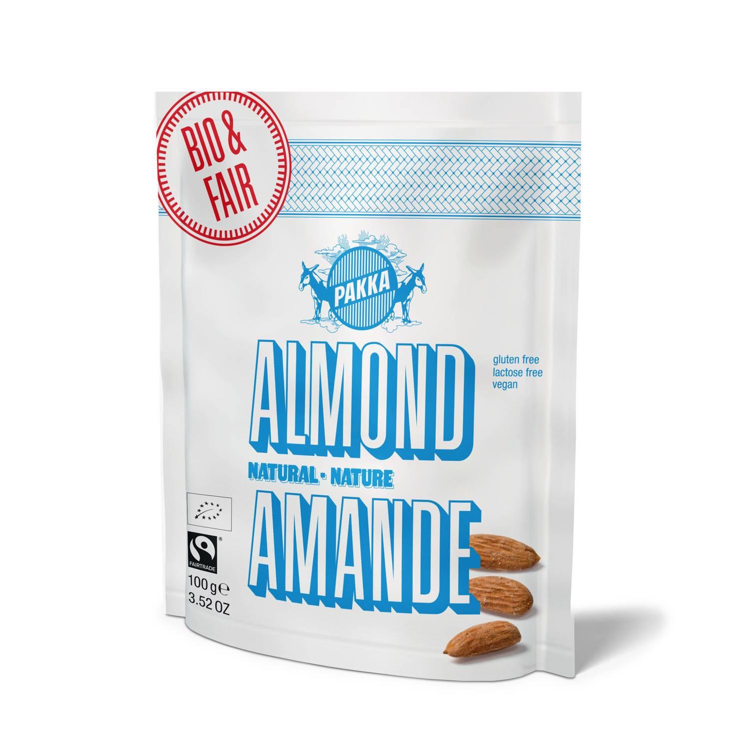 Mandeln, naturbelassen, bio & fair, 100g, DP Les amandes à la peau marron cannelle viennent du Pakistan. Chaque printemps, le doux parfum des amandiers éveille l?anticipation du goût aromatique des noix. En automne, ils sont récoltés et séchés au soleil.+ biologiques & équitables+ sans gluten+ sans lactose+ vegan